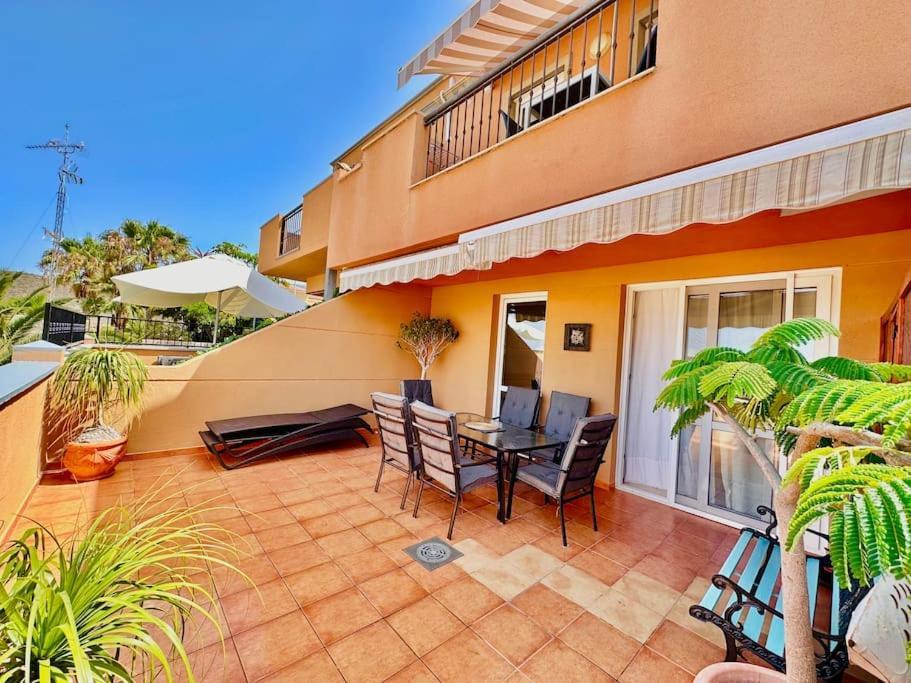 Apartamento En Costa Adeje Luaran gambar